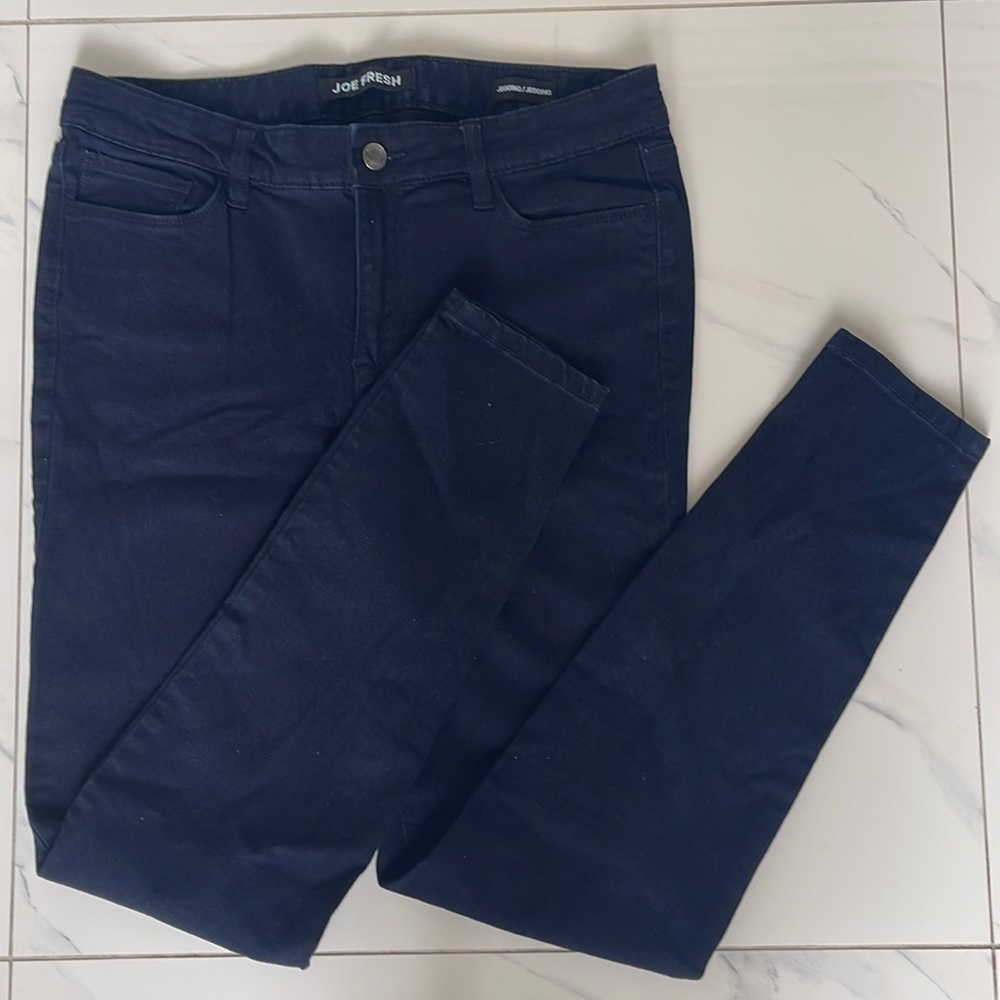 Joe fresh jeggings.